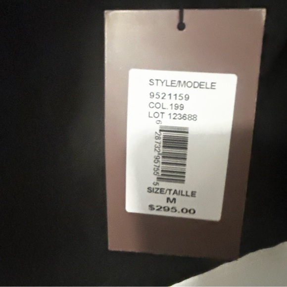 FLOR ET.AL
JACKSON RUFFLED ONE SHOULDER MOIRE CROP TOP - Picture 6 of 8